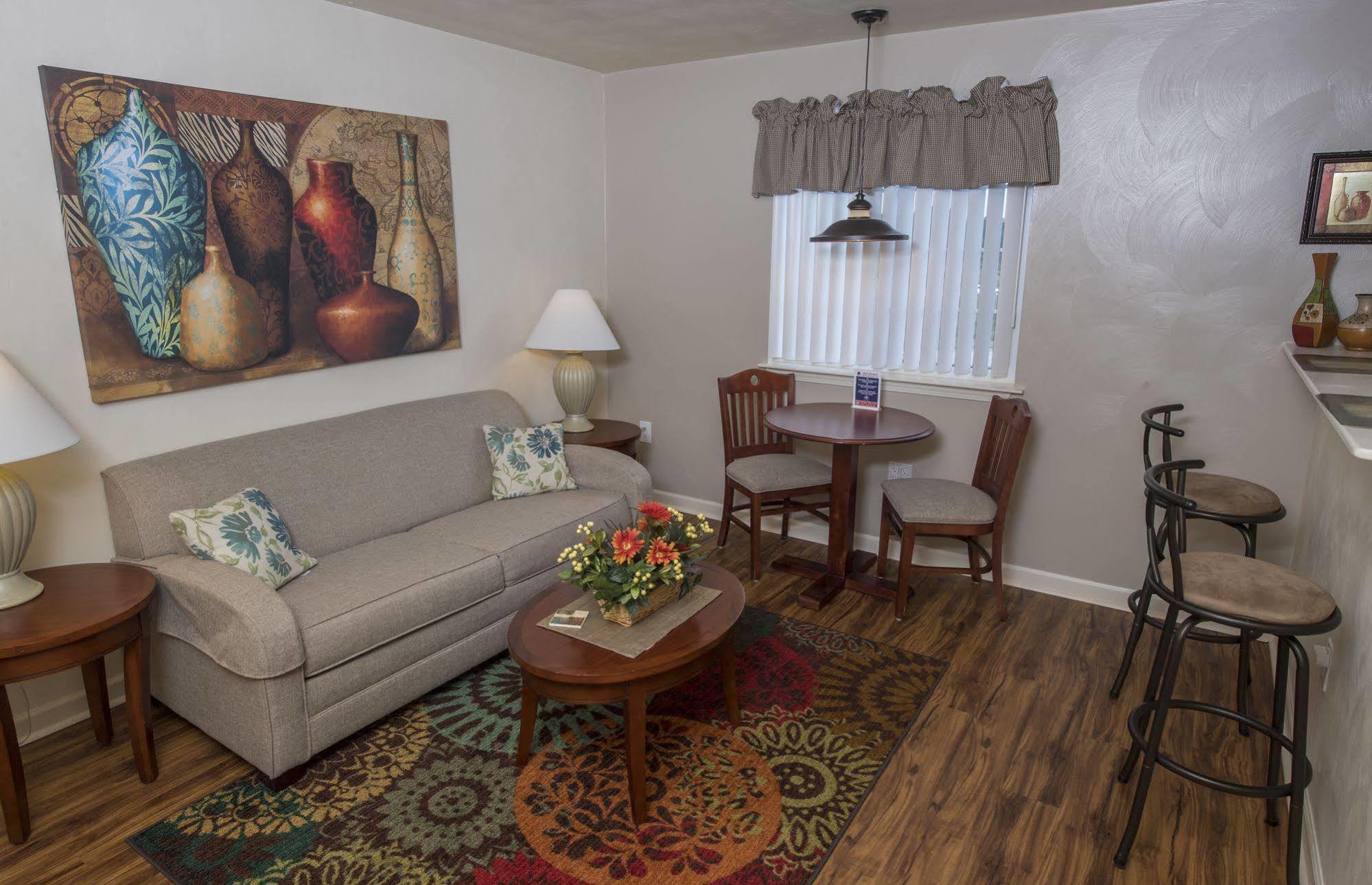 Affordable Corporate Suites Of Lynchburg Dış mekan fotoğraf